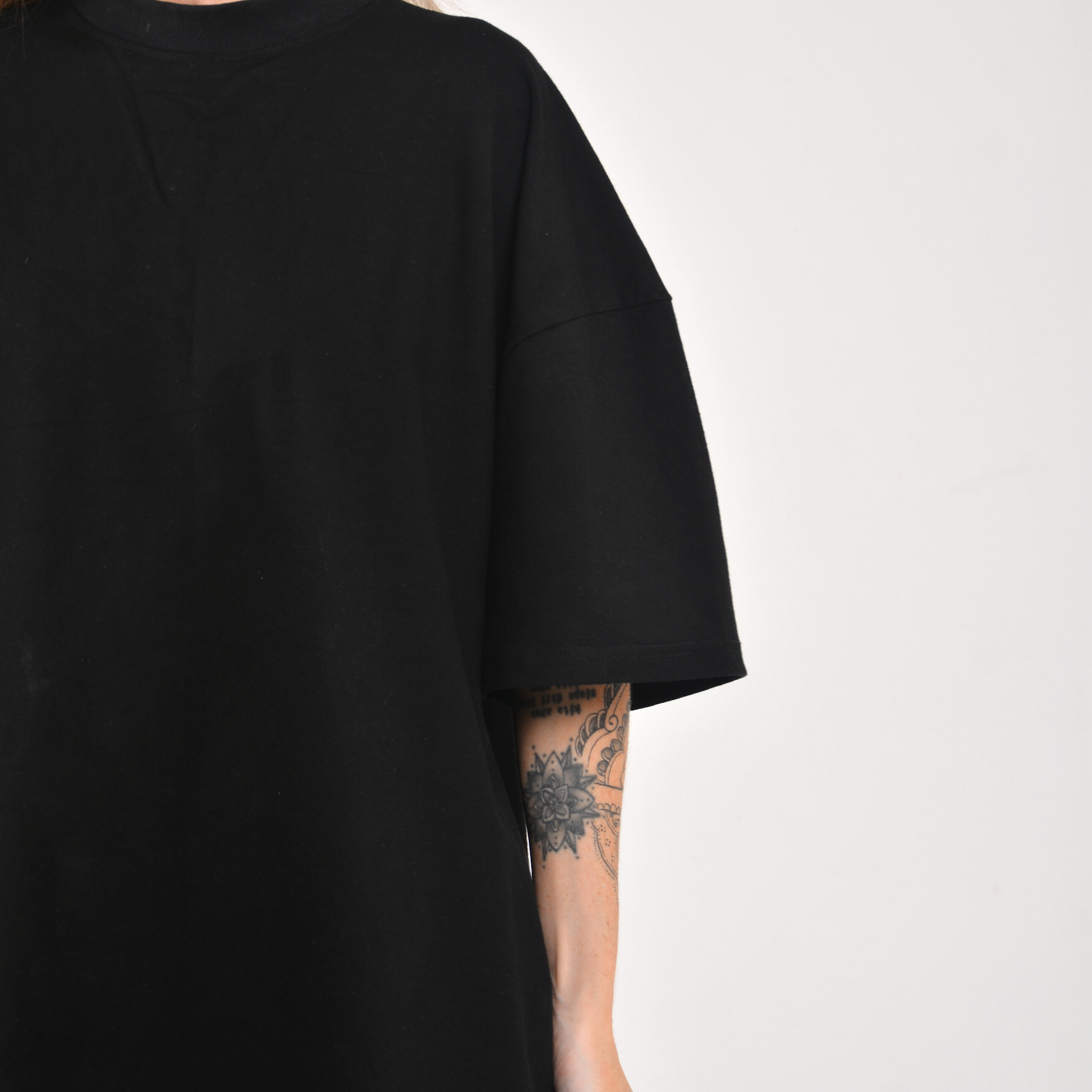 the frankie over-sized tee