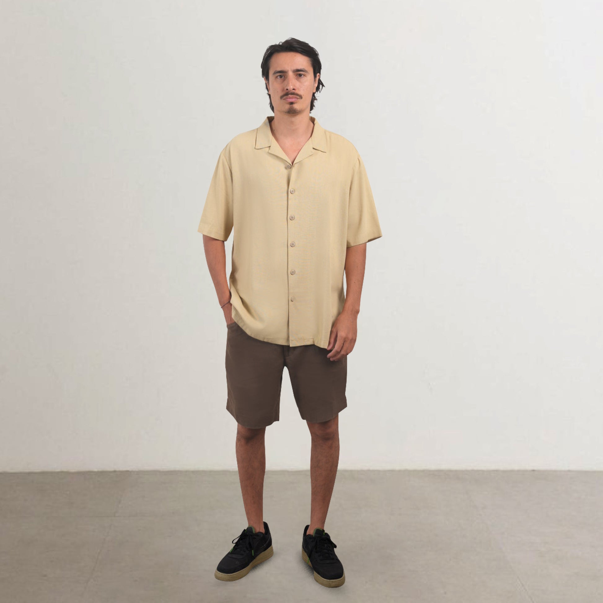 the linen shorts