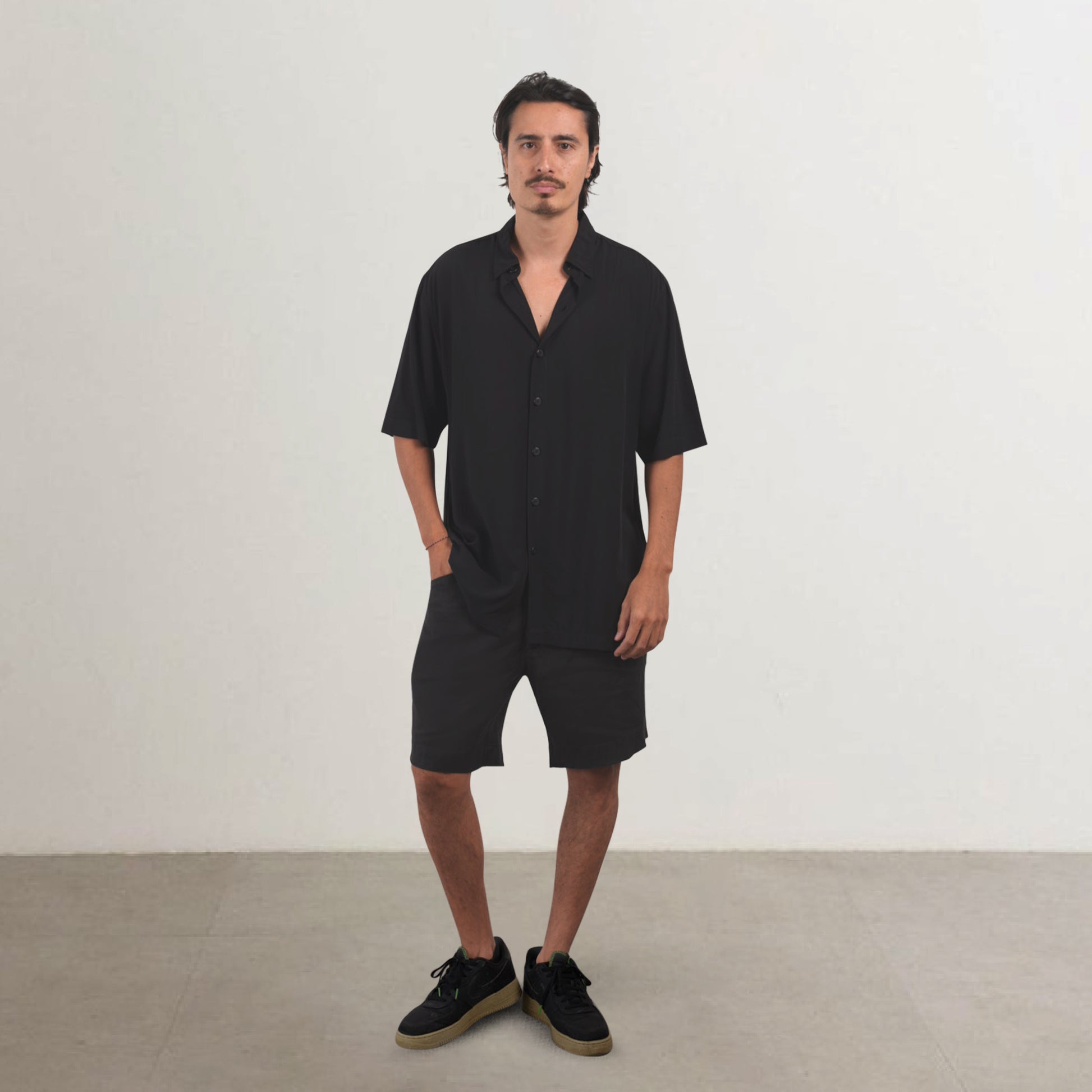 the slim button up shirt