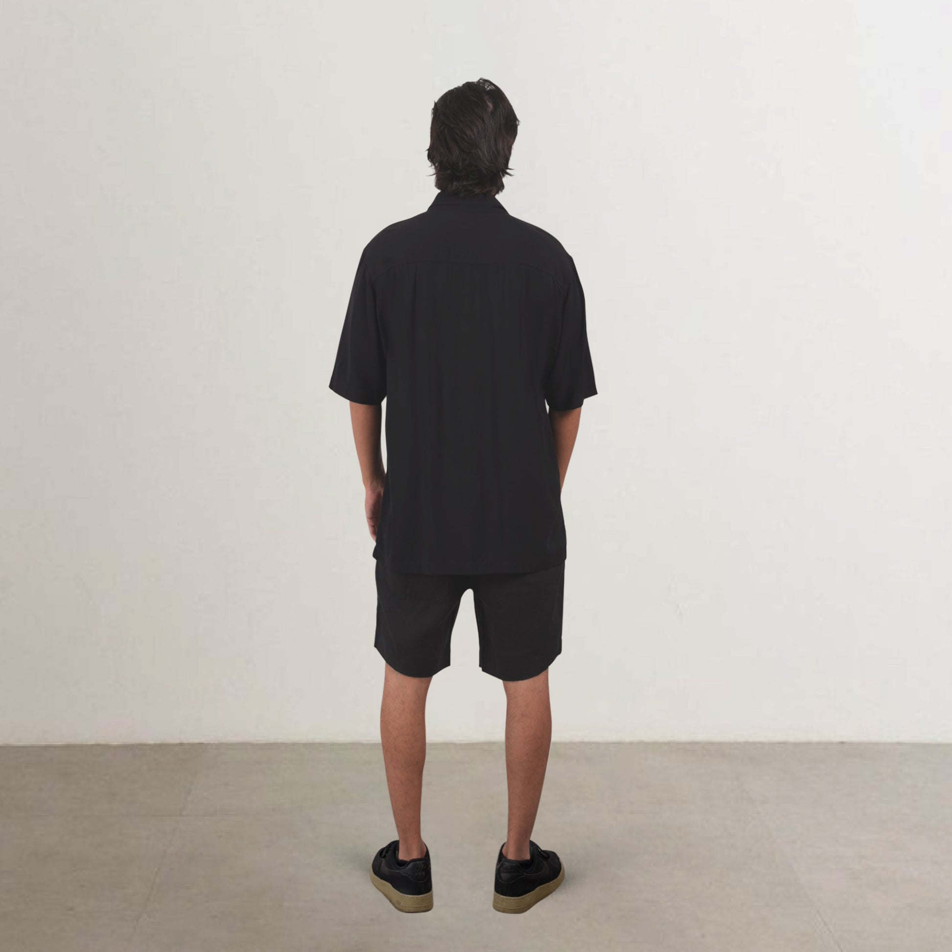 the slim button up shirt