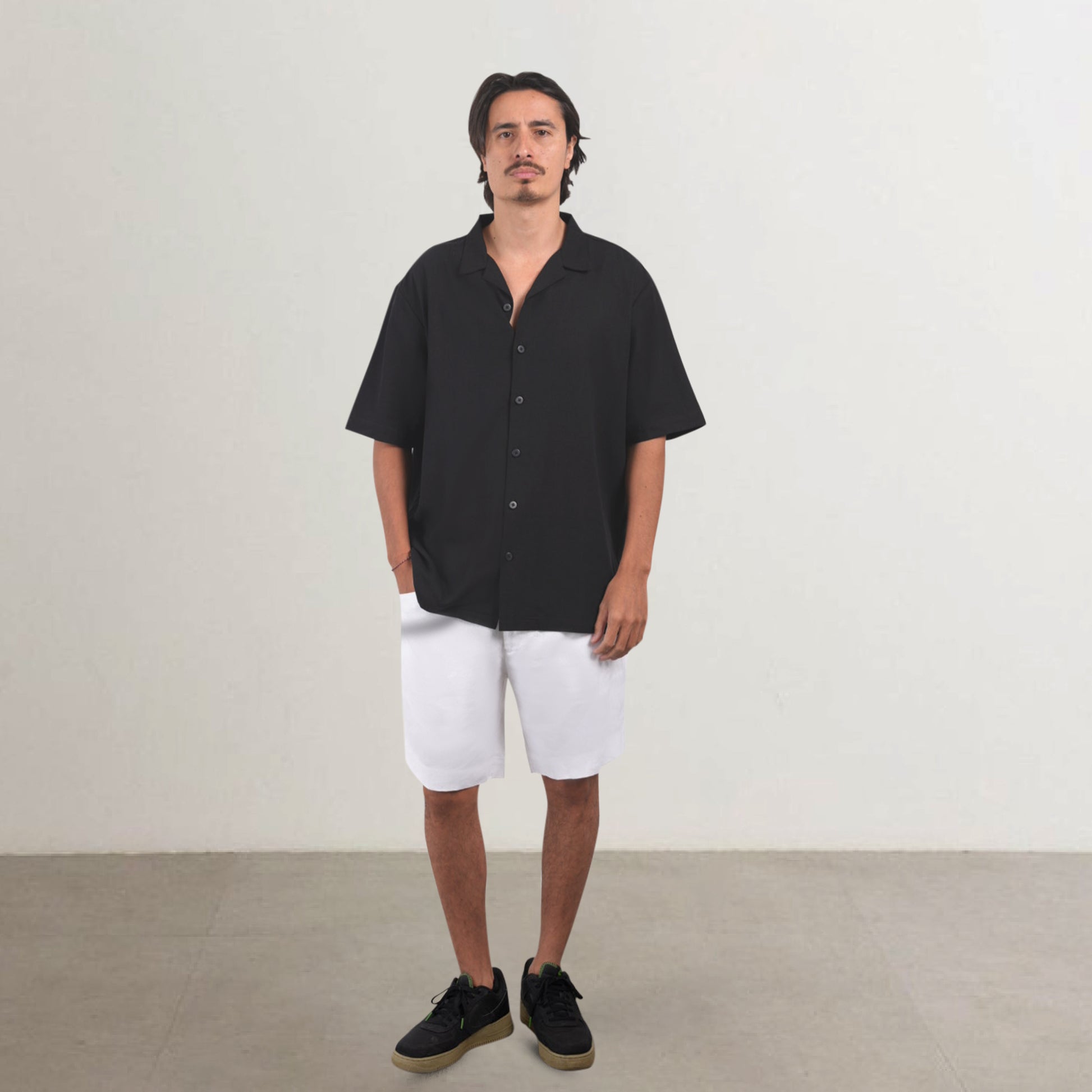 the linen shorts